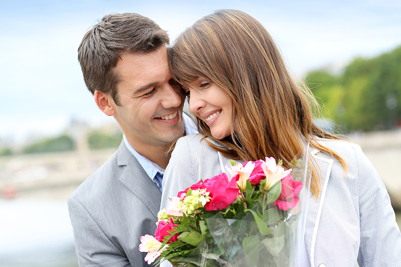 Easy Steps to Keep Poinsettias Fresh and Thriving for Weeks